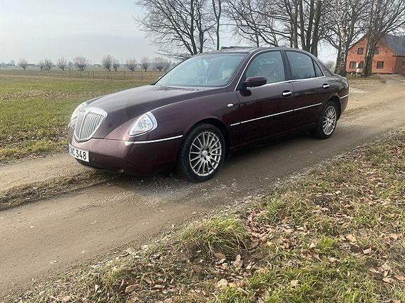 Lancia Thesis 2003