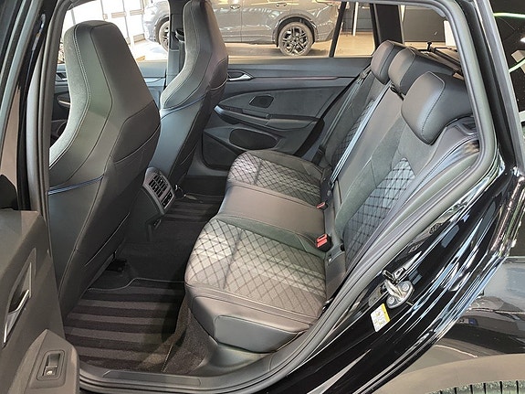 Volkswagen Golf-Serie 13 of 16