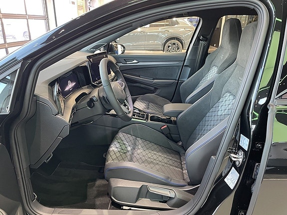 Volkswagen Golf-Serie 12 of 16