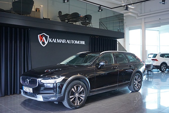 Volvo V90 Cross Country 4 of 5