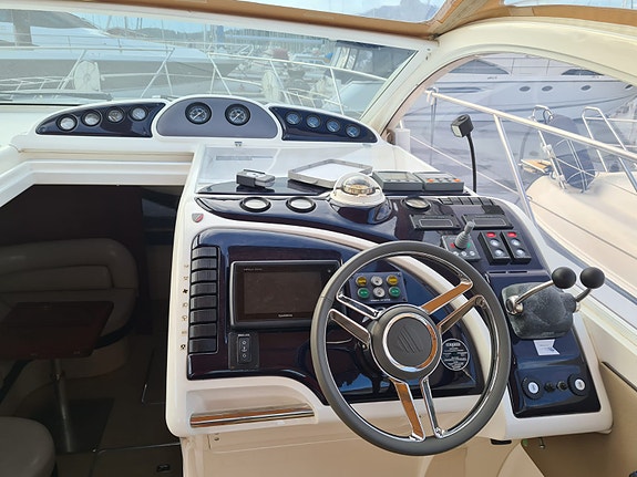 Fairline Targa 37, 2x KAD44P EDC 7 of 16