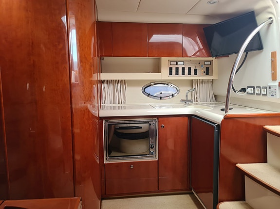 Fairline Targa 37, 2x KAD44P EDC 10 of 16