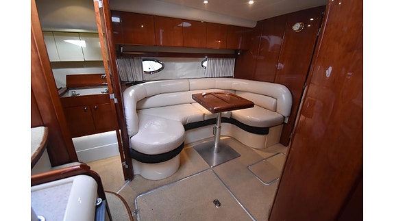 Fairline Targa 37, 2x KAD44P EDC 9 of 16