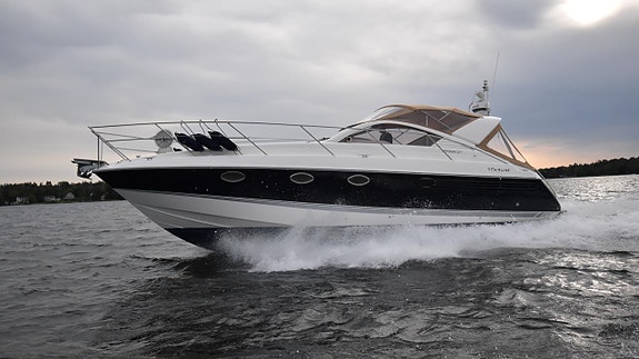 Fairline Targa 37, 2x KAD44P EDC 15 of 16