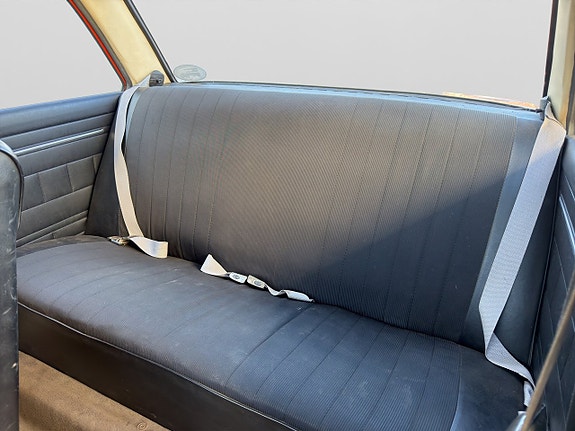 Audi 60 12 of 20