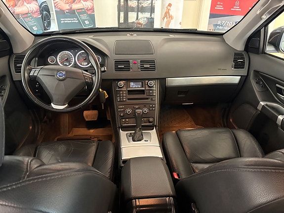 Volvo XC90 20 of 30