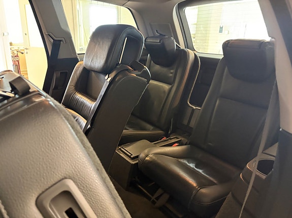 Volvo XC90 23 of 30