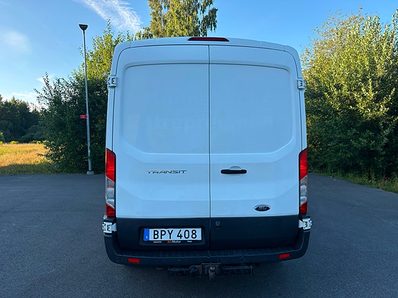 Ford Transit 4 of 5