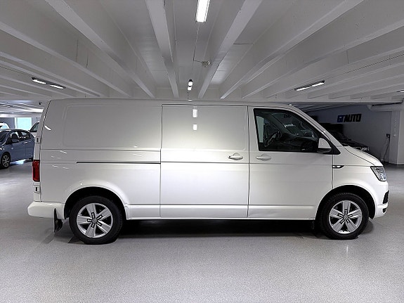 Volkswagen Transporter 4 of 5