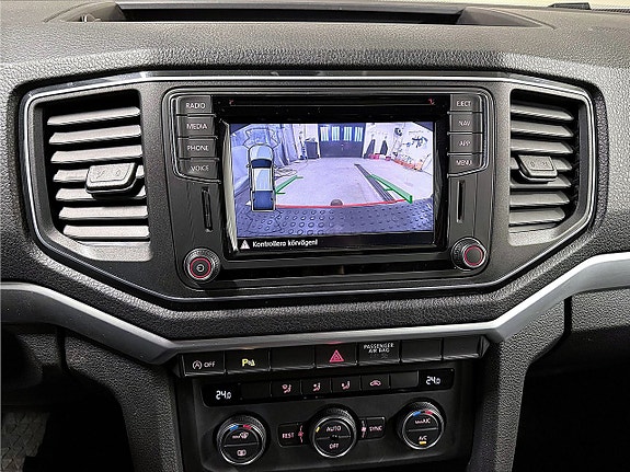 Volkswagen Amarok 20 of 28