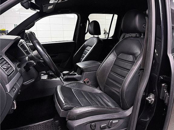 Volkswagen Amarok 26 of 28