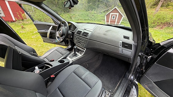 BMW X3 6 of 9