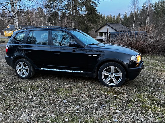 BMW X3 3 of 9