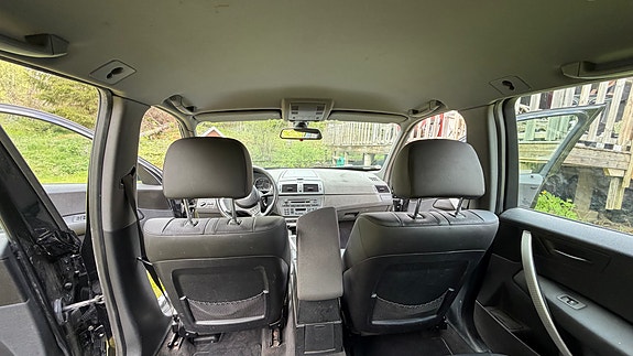 BMW X3 8 of 9