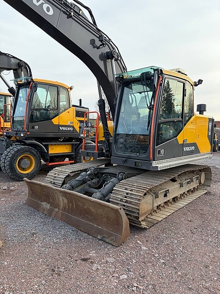 Volvo EC140 EL / C-smörj / D-värmare / 3700 Timmar 3 of 7