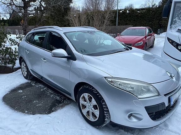 Renault Megane 2 of 4