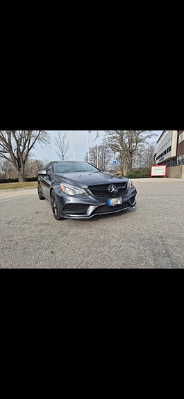 Mercedes-Benz E500 14 of 15