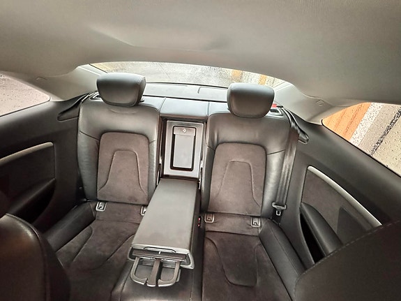Audi A5 4 of 5