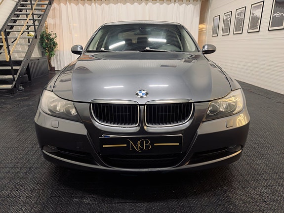BMW 320 7 of 22