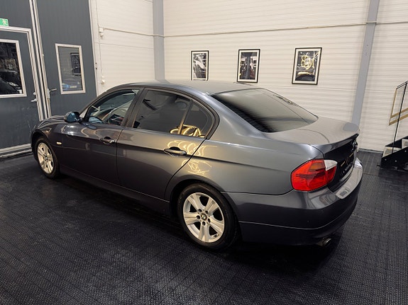 BMW 320 5 of 5