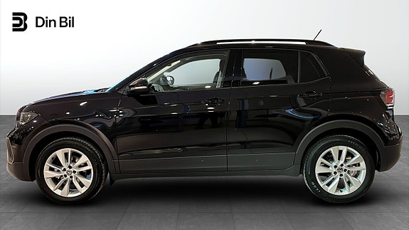 Volkswagen T-Cross 2 of 12