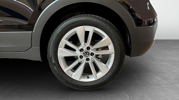 Volkswagen T-Cross 6 of 12