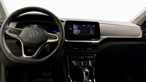 Volkswagen T-Cross 10 of 12
