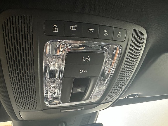 Mercedes-Benz A220 19 of 24