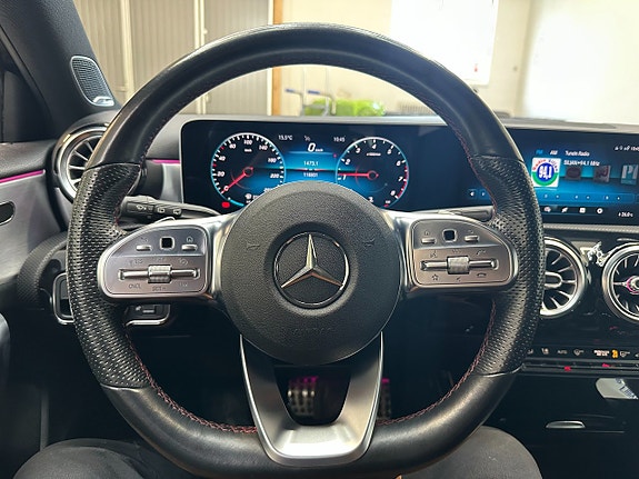 Mercedes-Benz A220 11 of 24