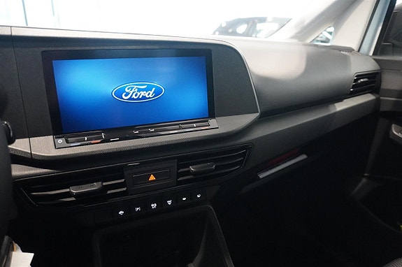 Ford Transit Connect 6 of 8