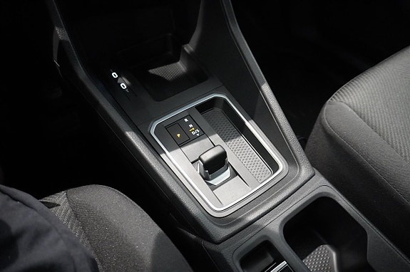 Ford Transit Connect 7 of 8