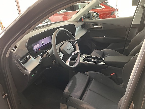 Audi Q3 4 of 5