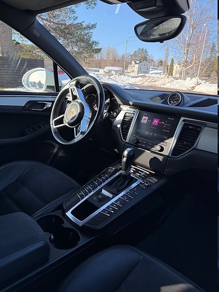 Porsche Macan GTS 5 of 5