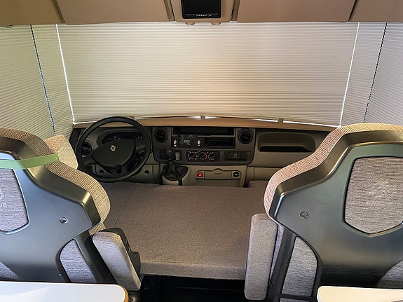 Knaus V-LINER Gasol och Fukt testades 8 of 16