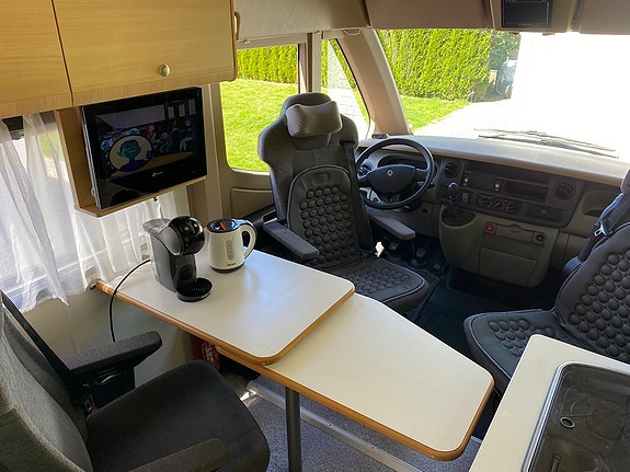 Knaus V-LINER Gasol och Fukt testades 11 of 16