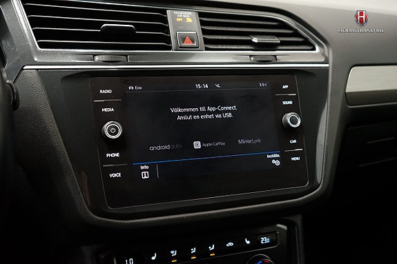 Volkswagen Tiguan Allspace 18 of 22