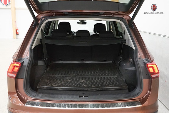 Volkswagen Tiguan Allspace 20 of 22
