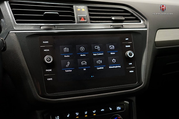 Volkswagen Tiguan Allspace 19 of 22
