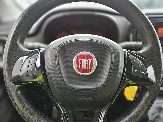 Fiat Doblo 17 of 26