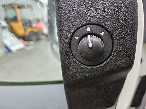 Fiat Doblo 19 of 26