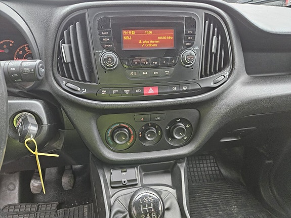 Fiat Doblo 18 of 26