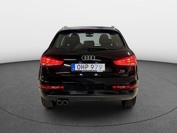 Audi Q3 4 of 5