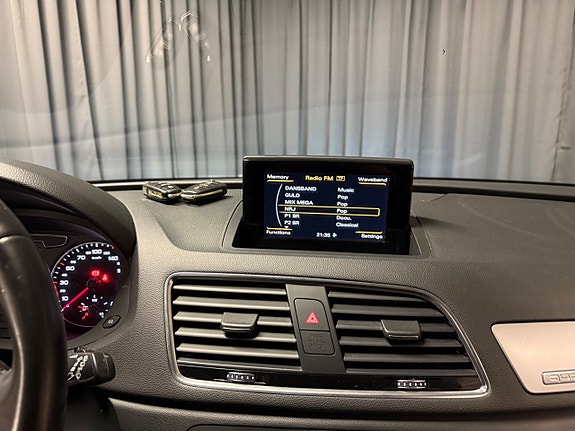 Audi Q3 12 of 17