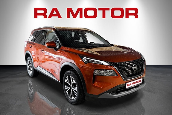 Nissan X-Trail 3 of 6