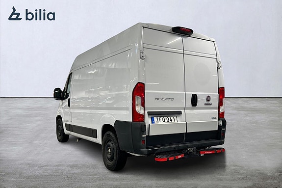 Fiat Ducato 2 of 5