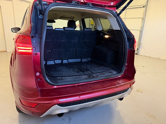 Ford Kuga 5 of 13