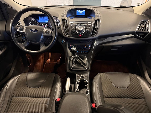 Ford Kuga 9 of 13