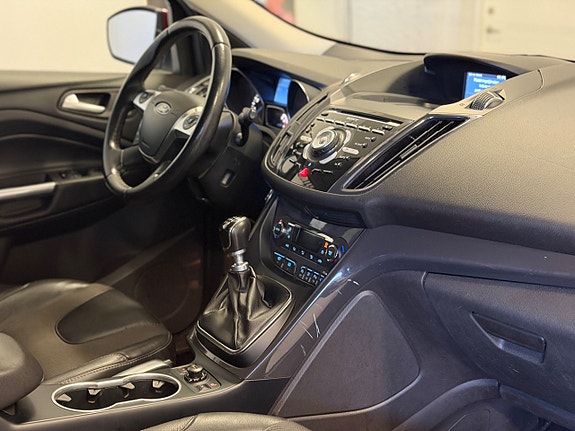 Ford Kuga 7 of 13