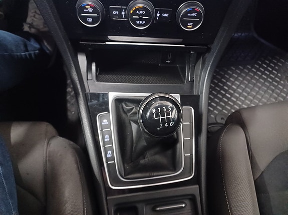 Volkswagen Golf-Serie 16 of 17