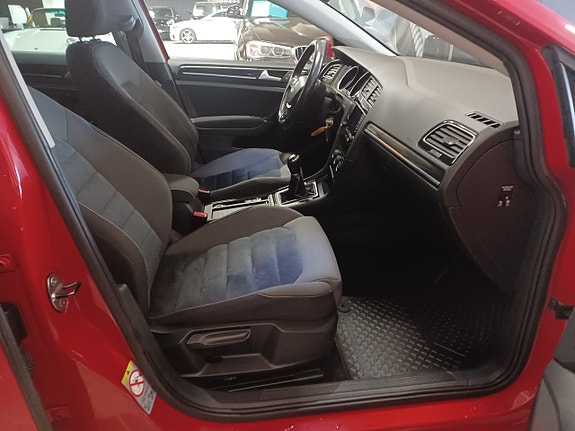 Volkswagen Golf-Serie 8 of 17